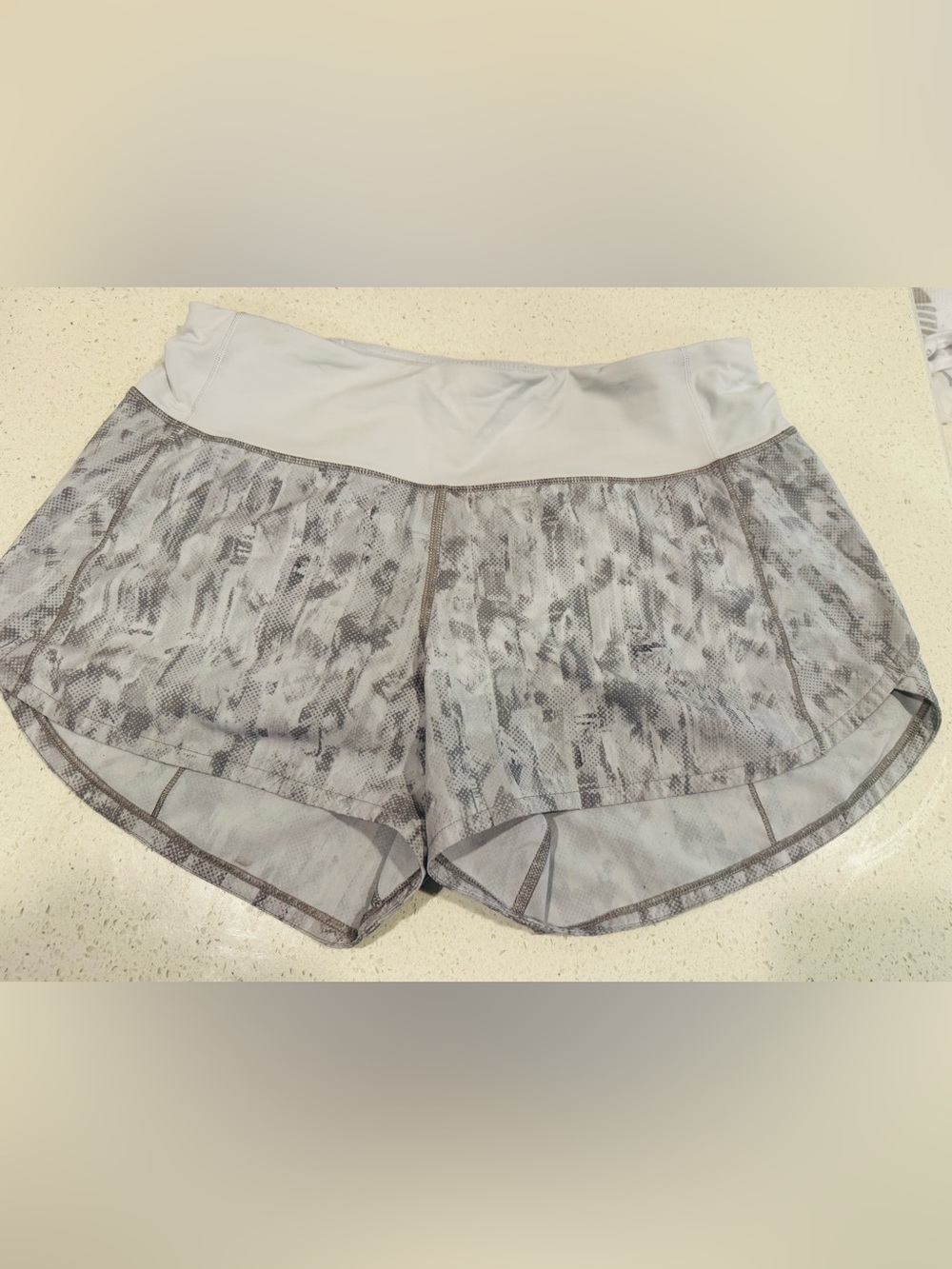 lululemon athletica Light Gray Patterned Active Shorts